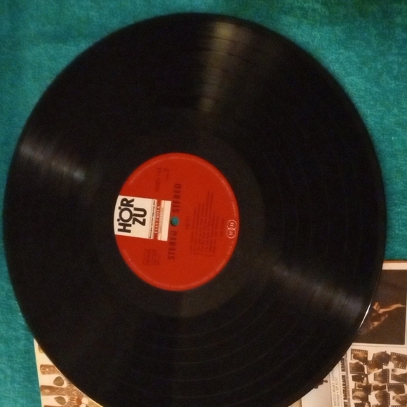 The Beatles Help! Original 12 record - Picture 2 of 3